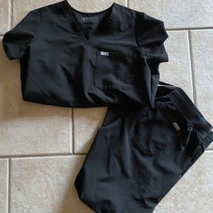 FIGS size M scrub set EUC